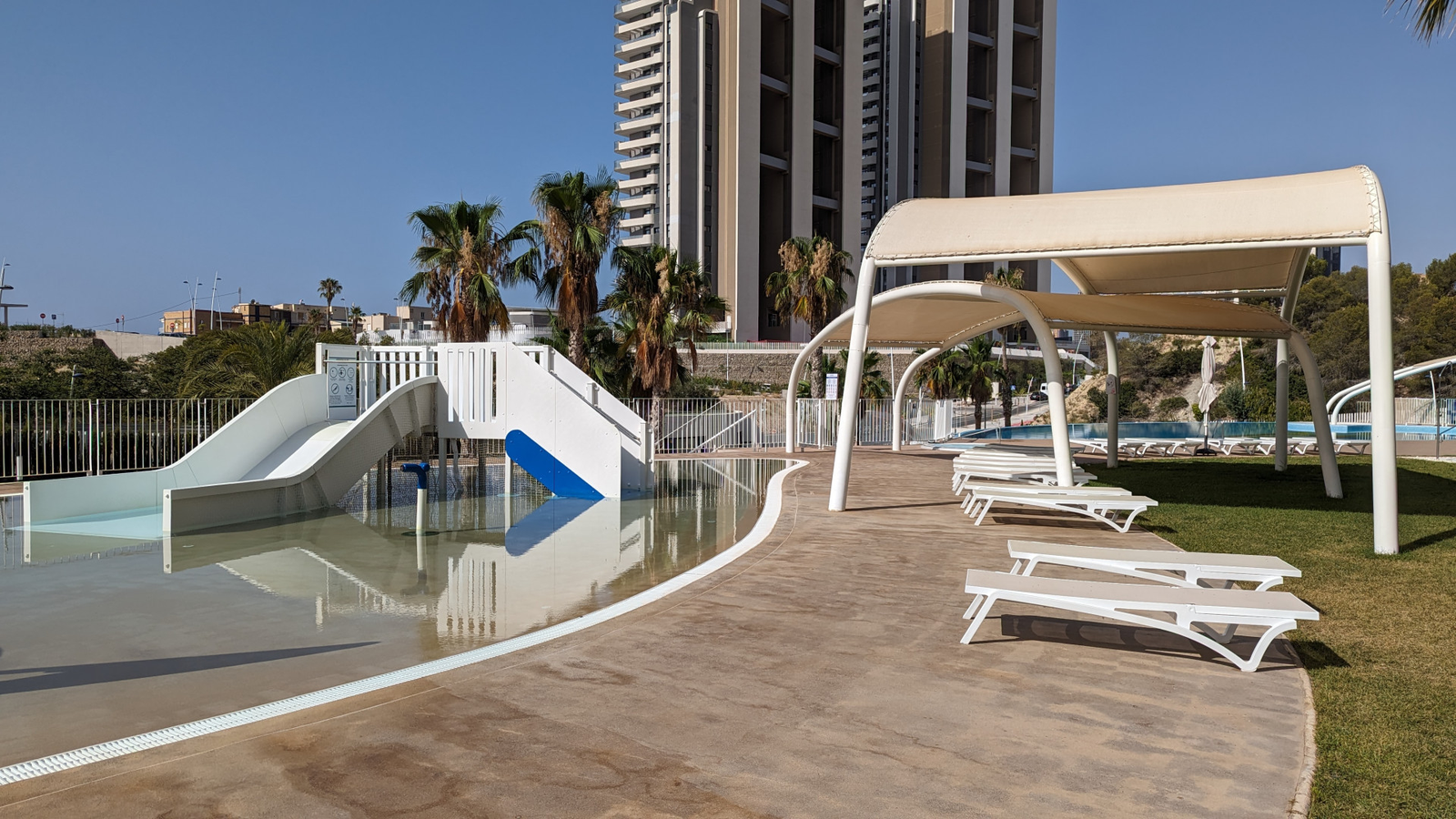 photo of Apartments on Av. de Uruguay, 2, 03502 Benidorm, Alicante, Spain