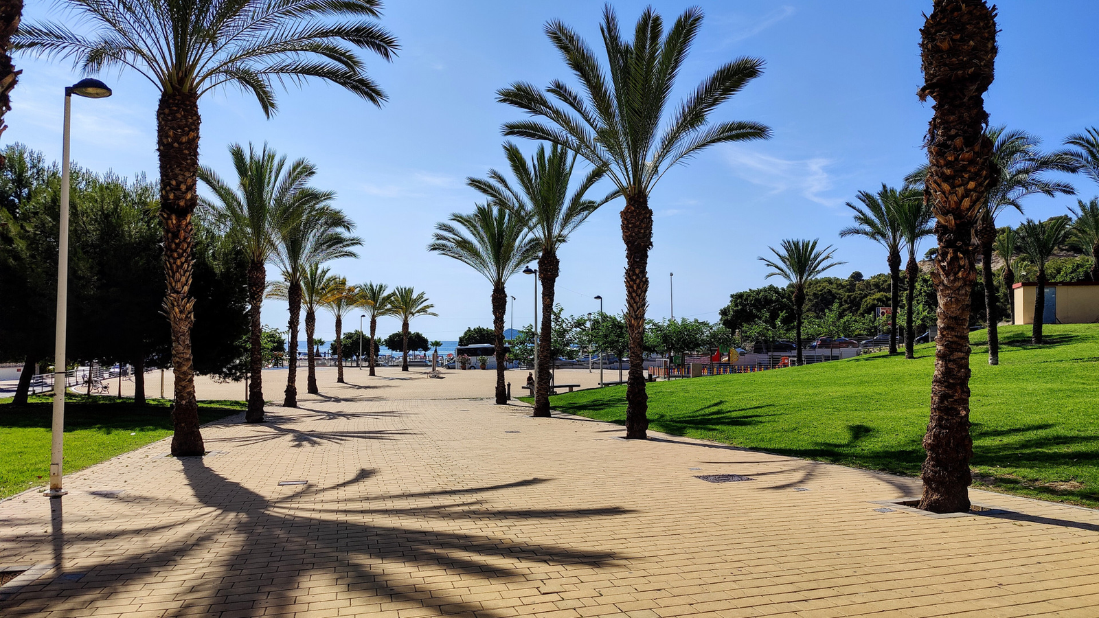 photo of Villa or house on Carrer Marinada, 1 bis, 03570 Benidorm, Alicante, Spain