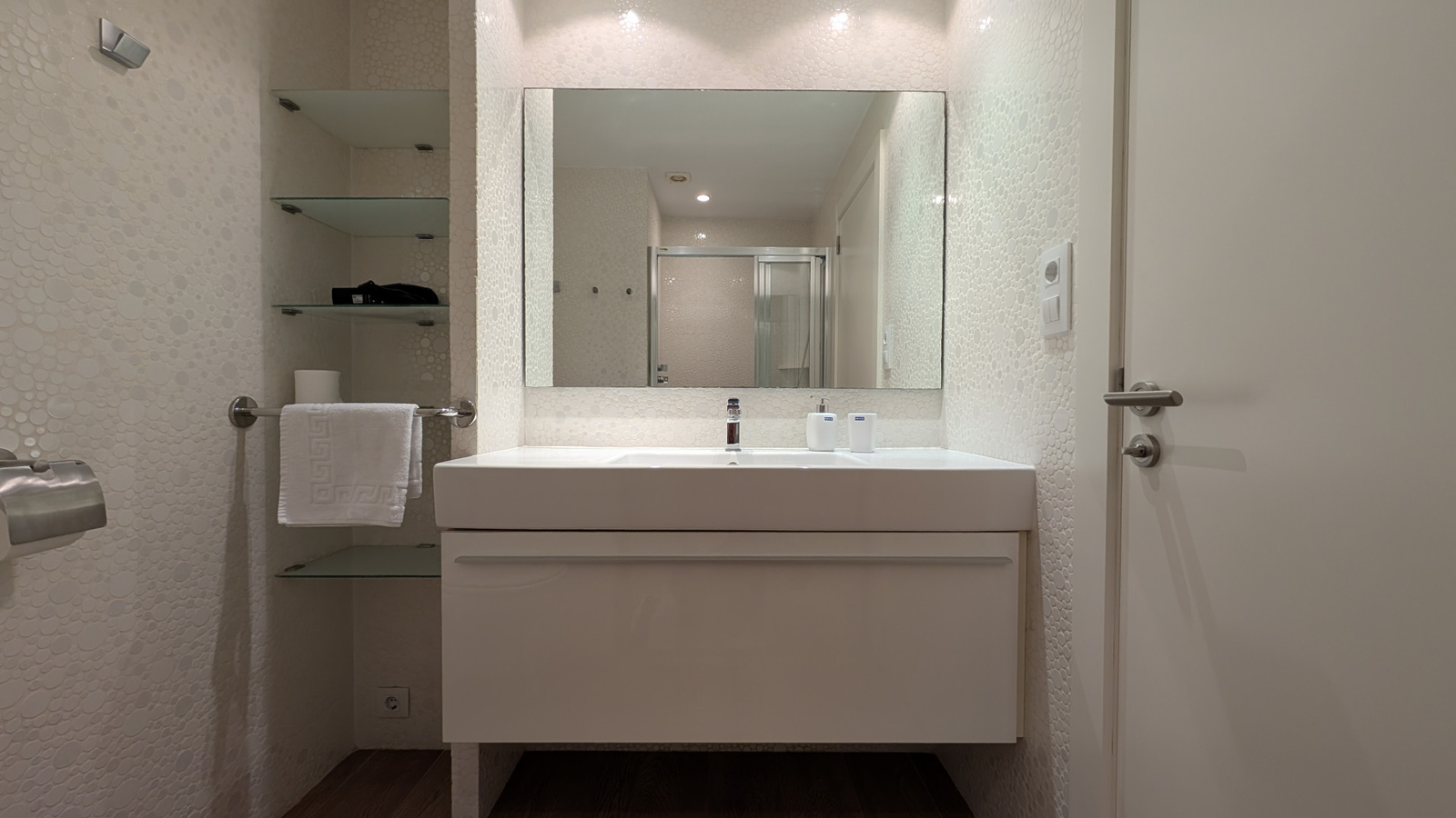 photo of Apartments on C. Herrerías, 7, 03501 Benidorm, Alicante, Spain