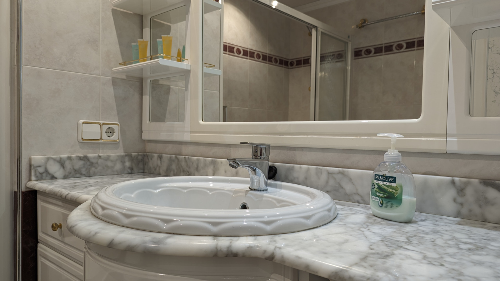 photo of Apartments on Avinguda de la Vila Joiosa, 28, 03502 Benidorm, Alicante, Spain