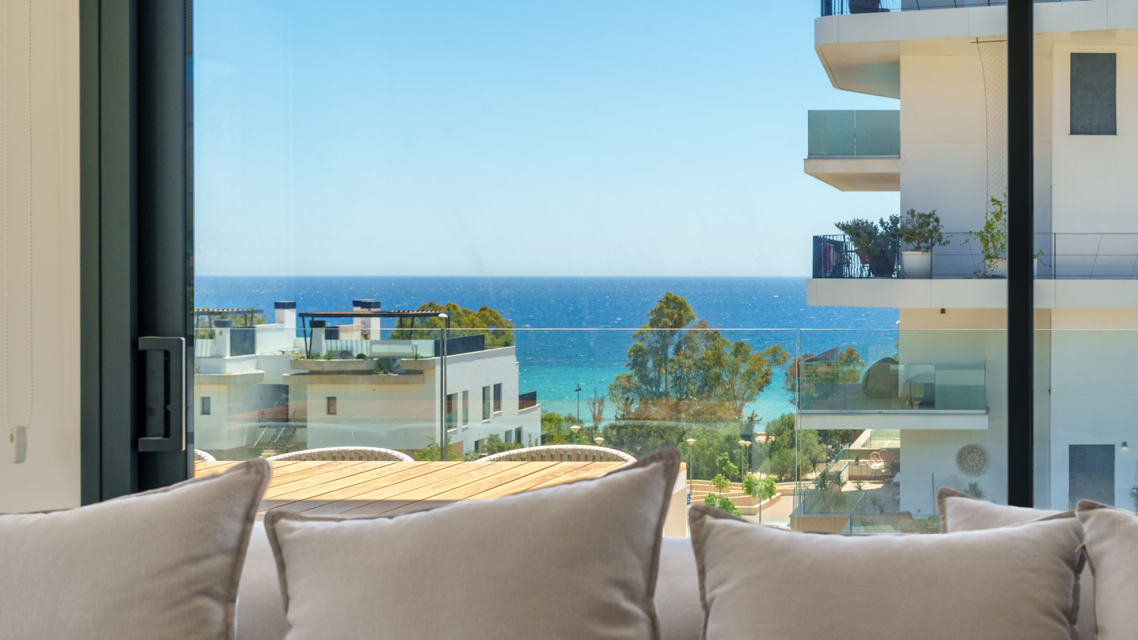 photo of Villa or house on P.º del Emperador Nerón, 6, 03570 Villajoyosa, Alicante, Spain