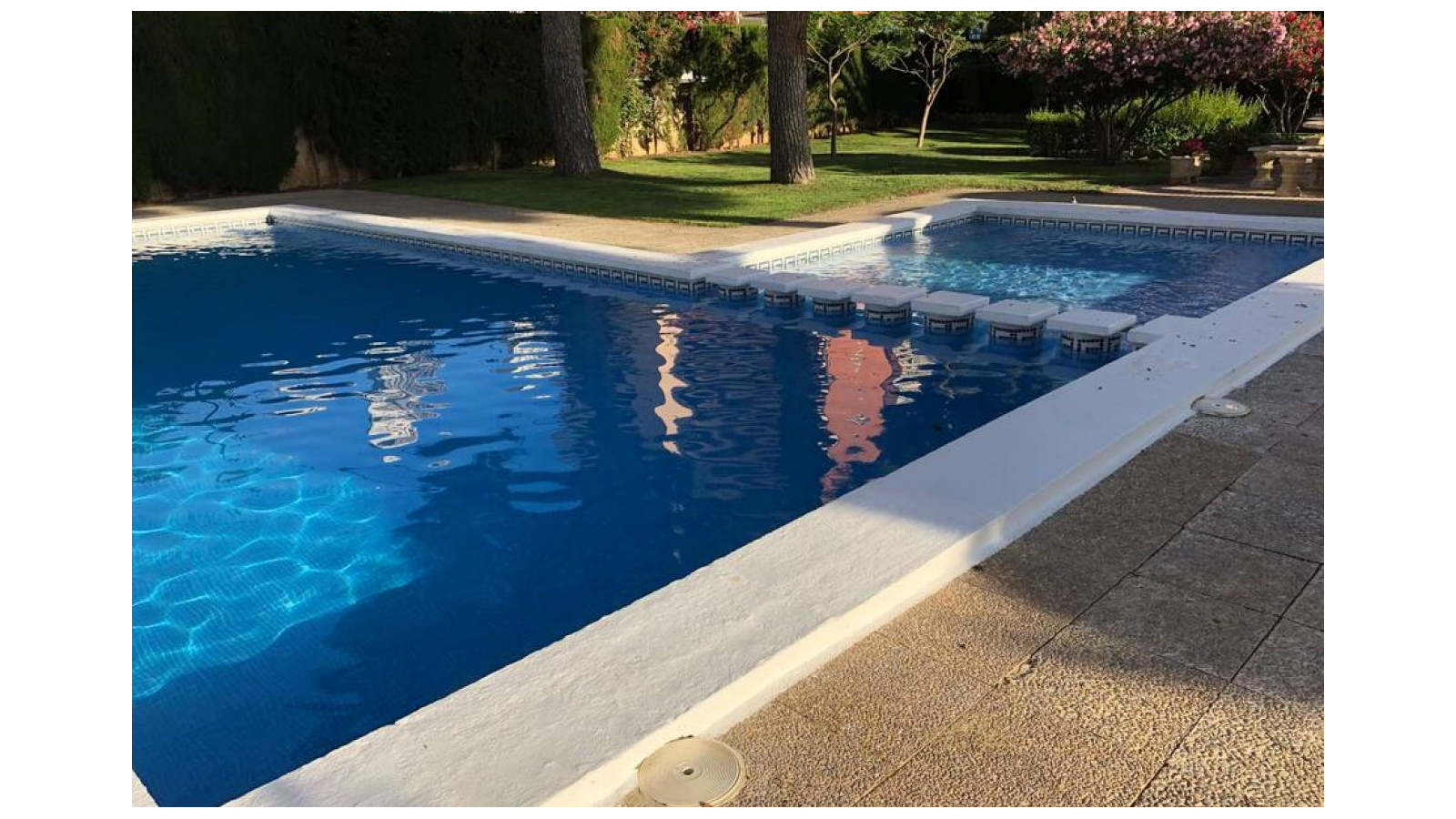 photo of Apartments on Av. Ametlla de Mar, 18, 03503 Benidorm, Alicante, Spain
