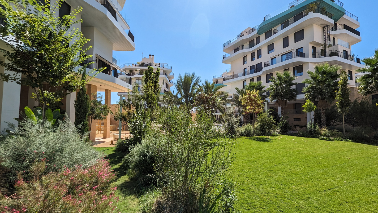 photo of Villa or house on Partida Torres Nte., 21, 03570 Villajoyosa, Alicante, Spain
