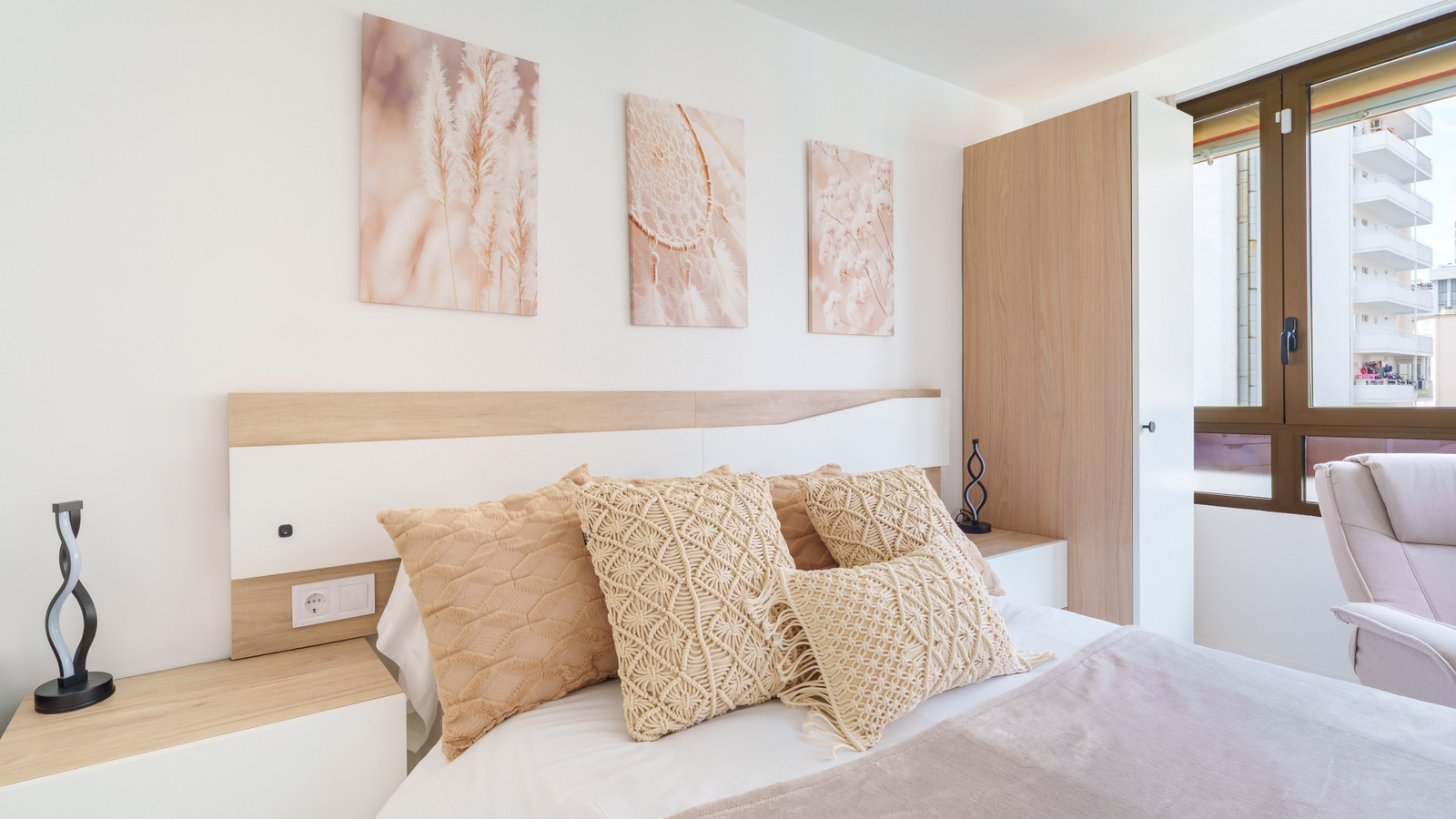 photo of Apartments on Calle de Bruselas, 9, 03503 Benidorm, Alicante, Spain