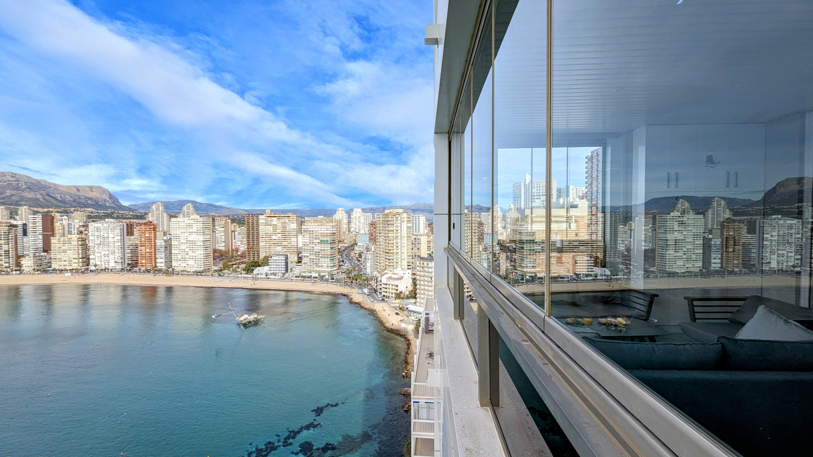photo of Apartments on C. Alcalde Manuel Catalán Chana, 13A, 03503 Benidorm, Alicante, Spain