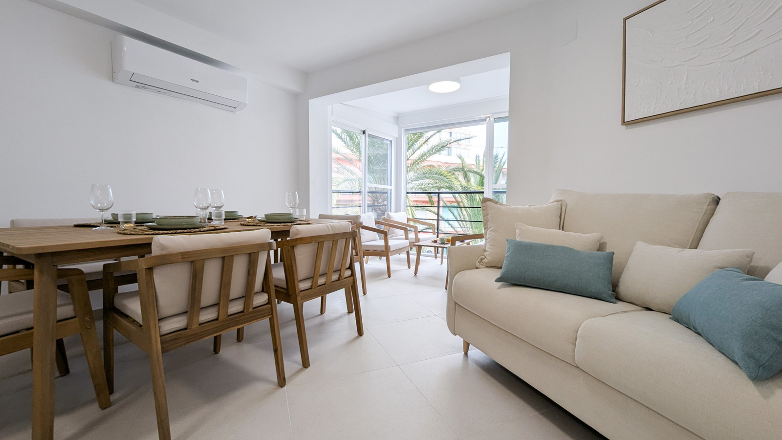 photo of Apartments on Av. Vicente Llorca Alós, 9, 03502 Benidorm, Alicante, Spain