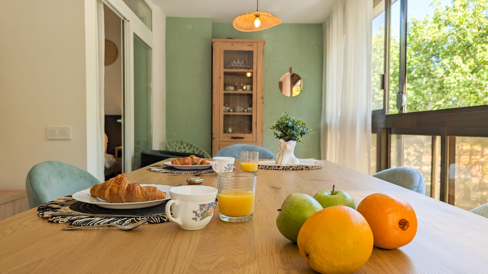 photo of Apartments on Av. del Mediterráneo, 7, 03503 Benidorm, Alicante, Spain