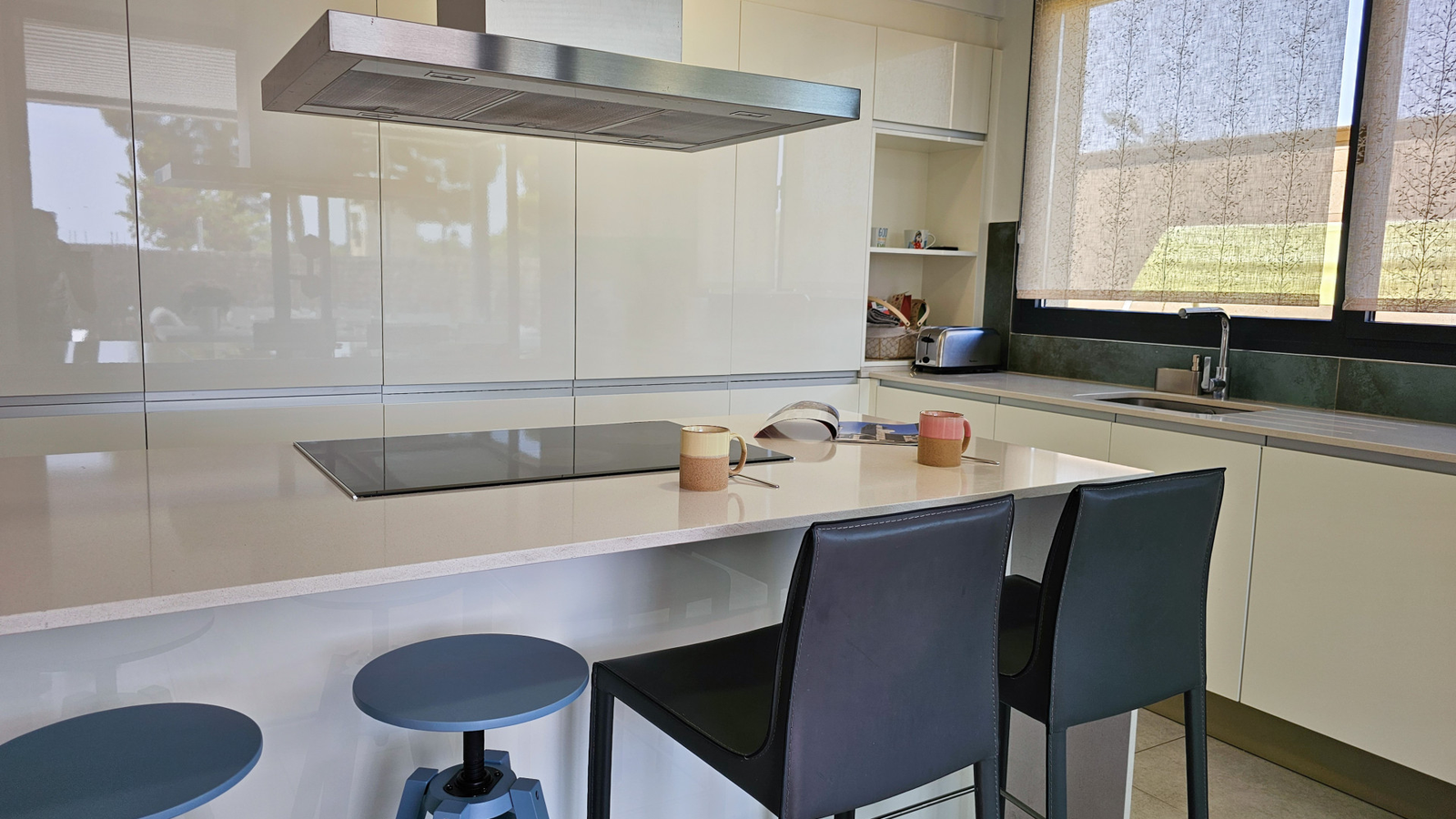 photo of Villa or house on C. Edeta, 3, 03570 Villajoyosa, Alicante, Spain
