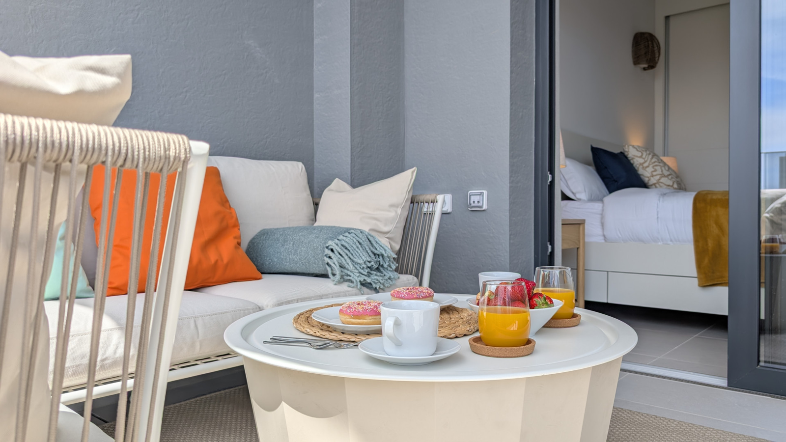 photo of Apartments on Calle Pdte. Adolfo Suárez, 14, 03502 Benidorm, Alicante, Spain