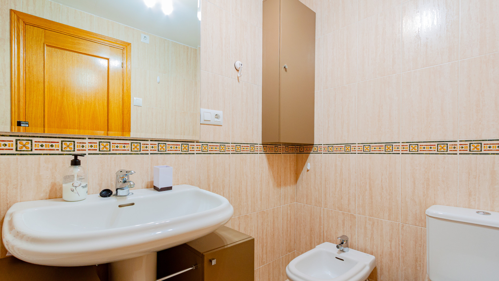 photo of Villa or house on Avinguda dels Mariners de la Vila Joiosa, 16, 03570 La Vila Joiosa, Alicante, Spain