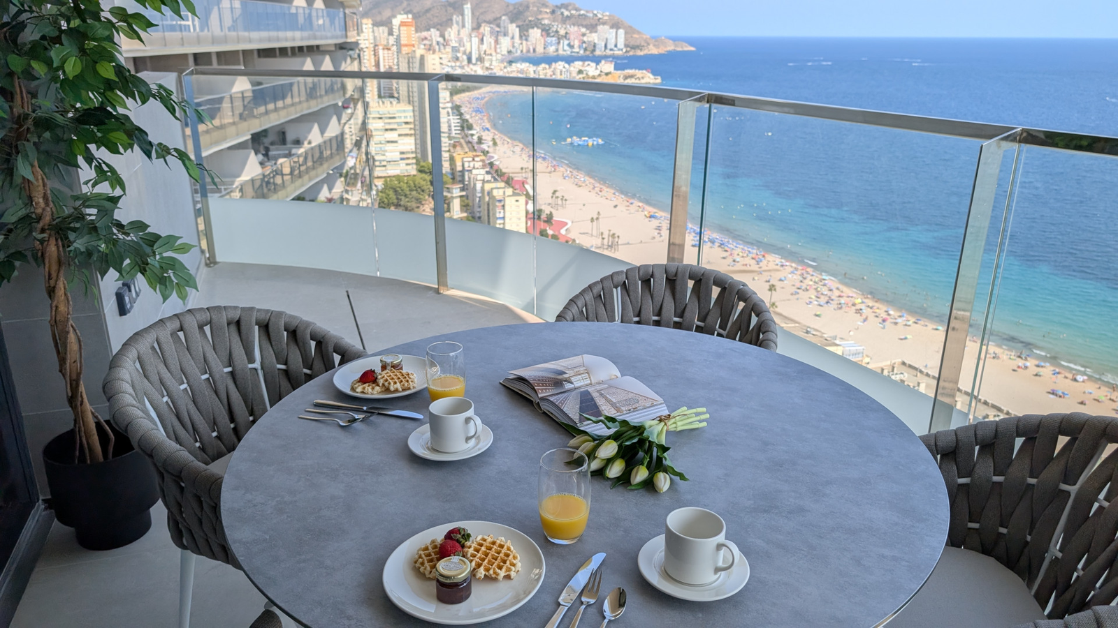 photo of Apartments on C. Brasil, 1, 03502 Benidorm, Alicante, Spain