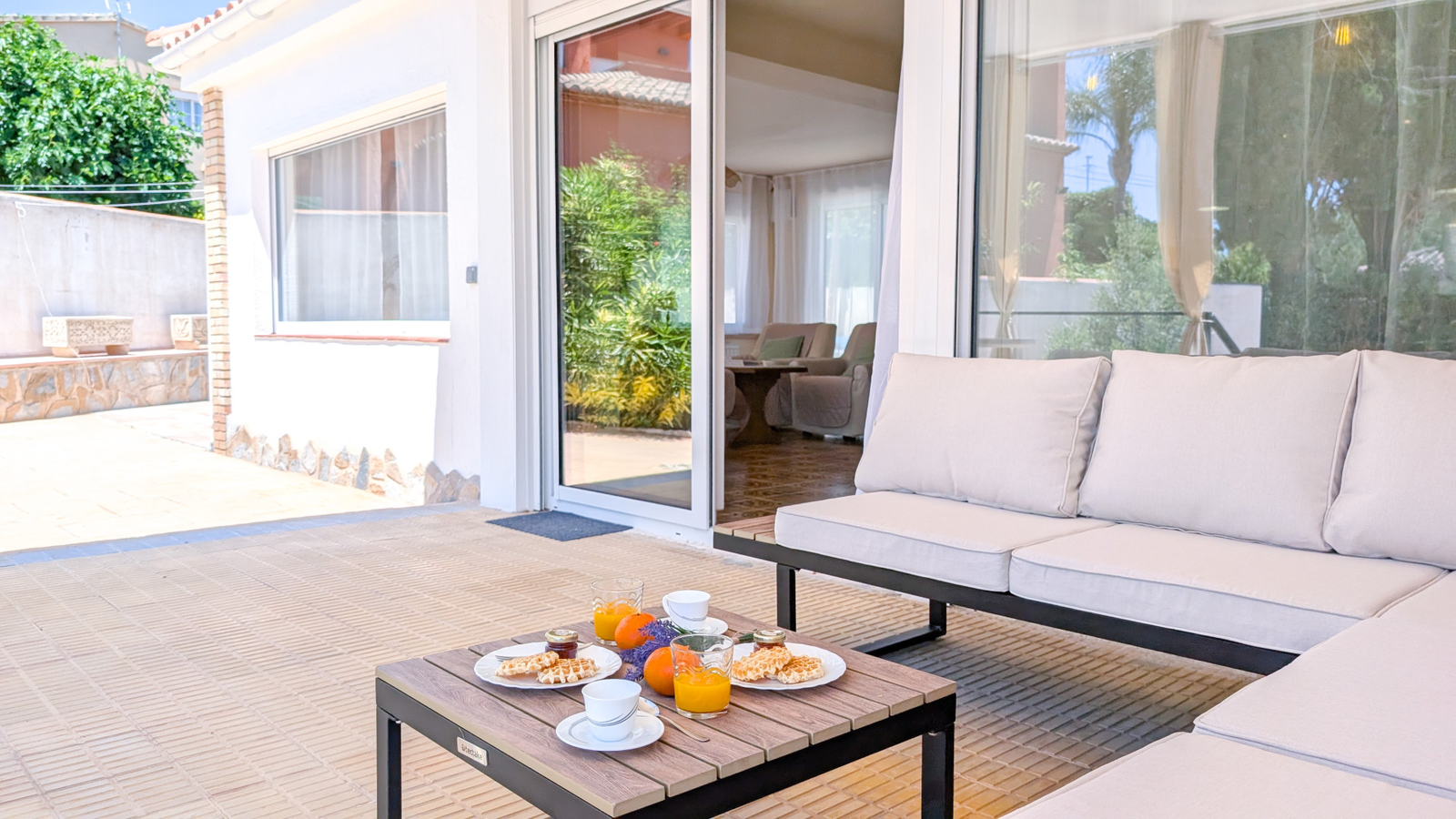 photo of Villa or house on Urb. Barrina Norte, 17, 03502 Benidorm, Alicante, Spain