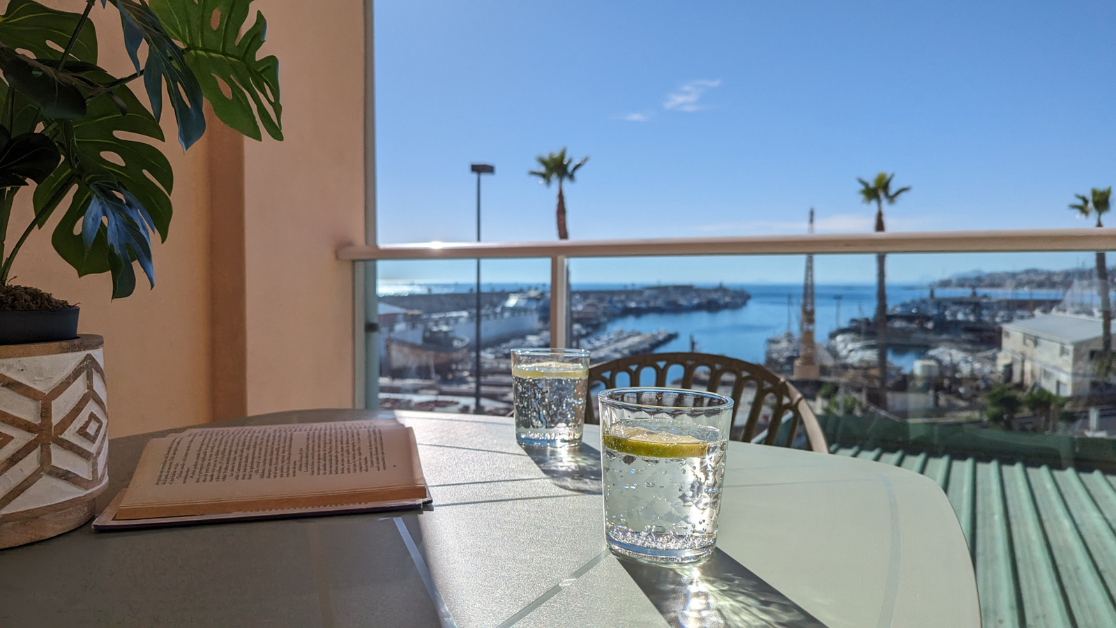 photo of Villa or house on Ctra. del Port, 2, 03570 Villajoyosa, Alicante, Spain