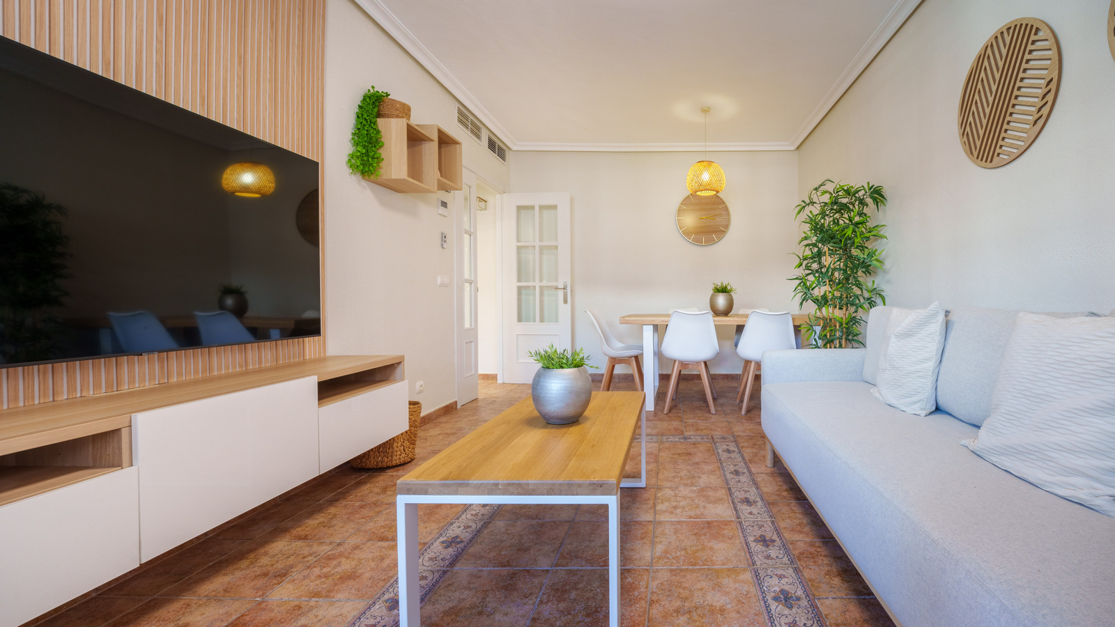 photo of Villa or house on Carrer Xaloc, 8, 03570 La Vila Joiosa, Alicante, Spain