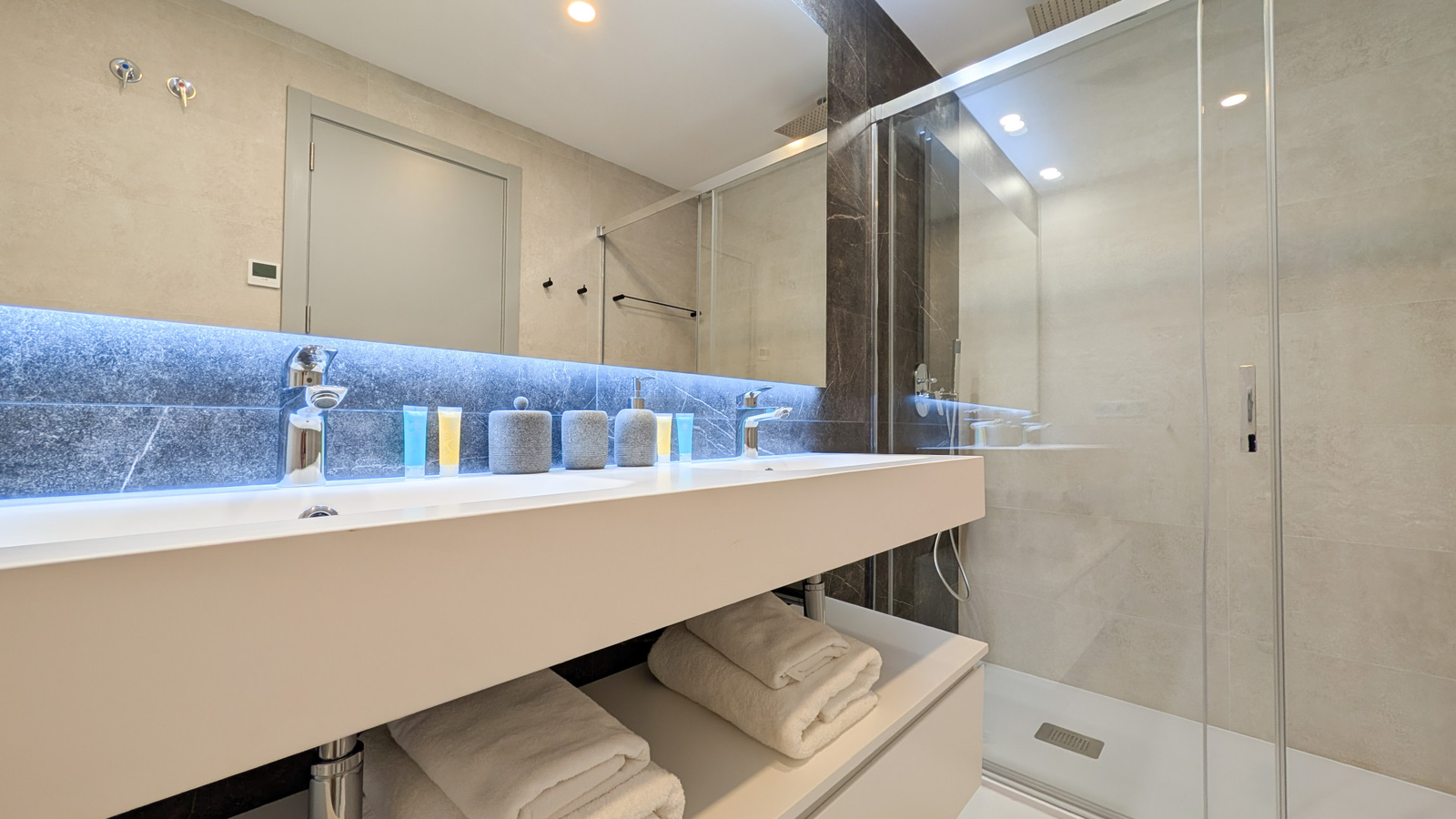 photo of Apartments on Av. República Argentina, 17, 03502 Benidorm, Alicante, Spain