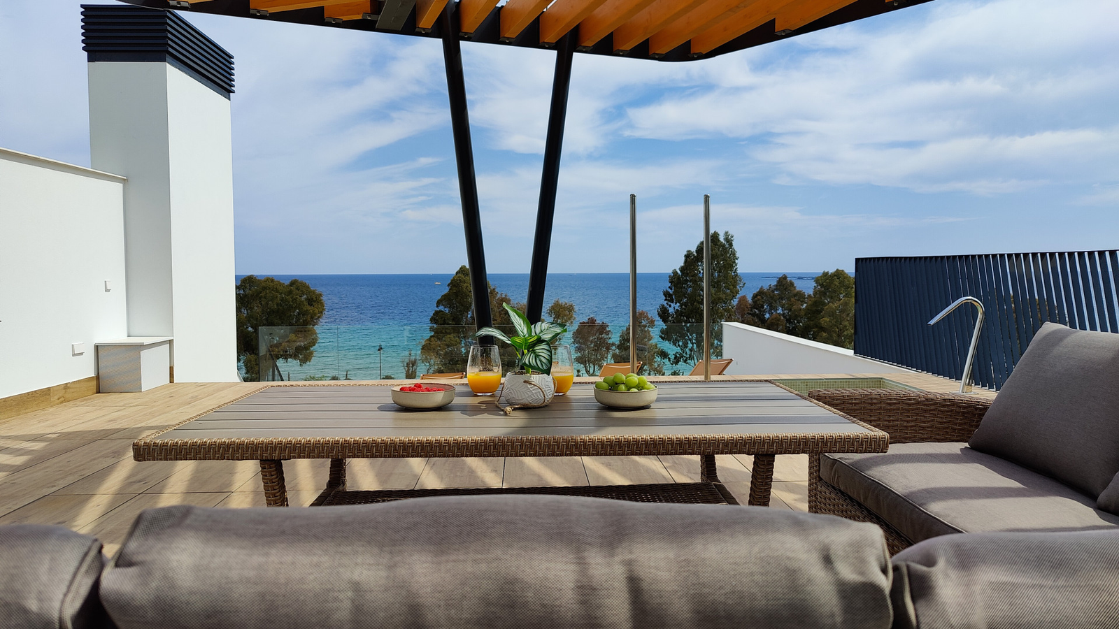 photo of Villa or house on Partida Torres Norte Urb, 11, 03570 La Vila Joiosa, Alicante, Spain