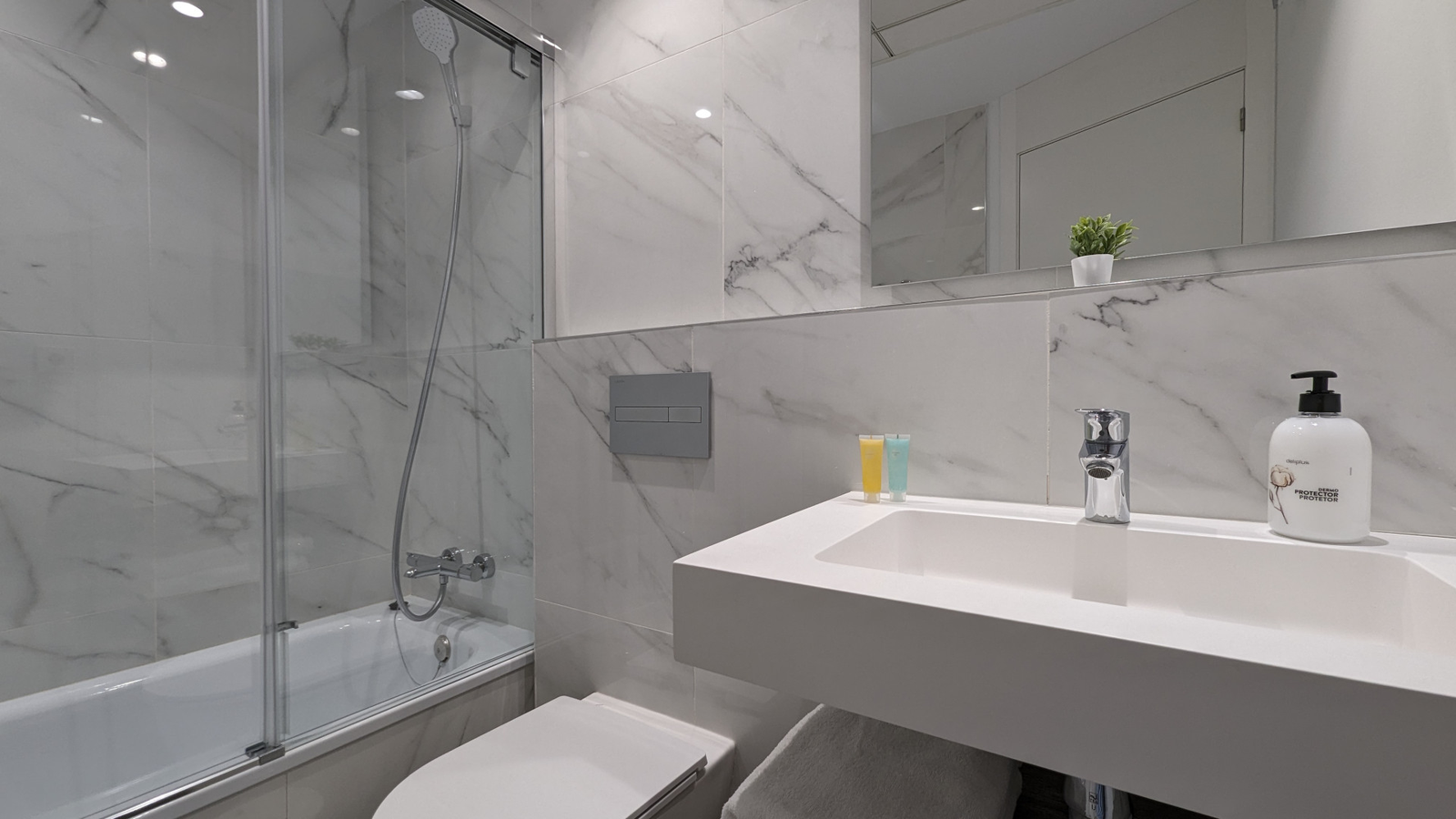photo of Villa or house on Partida Torres Nte., 21, 03570 Villajoyosa, Alicante, Spain