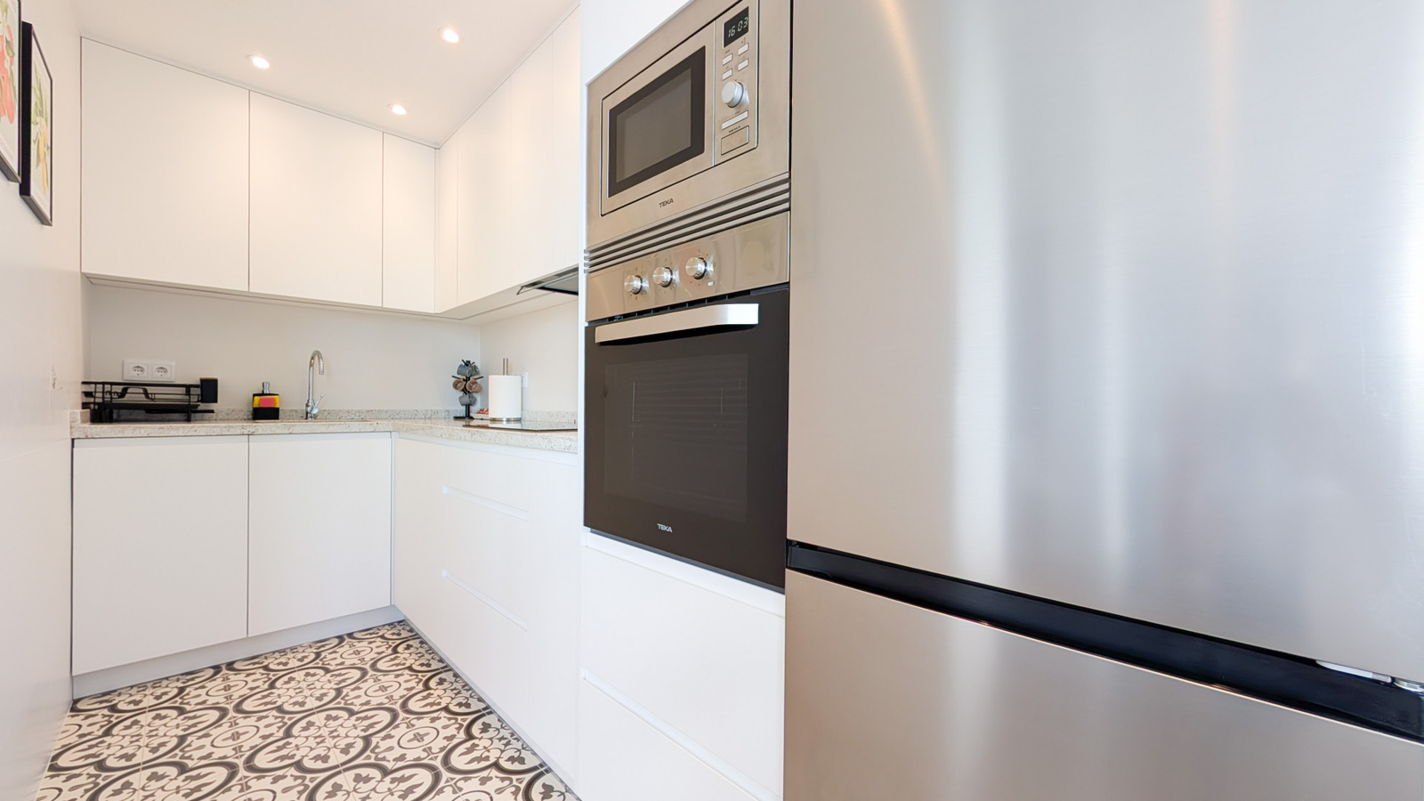 photo of Apartments on Av. de Madrid, 3, 03503 Benidorm, Alicante, Spain