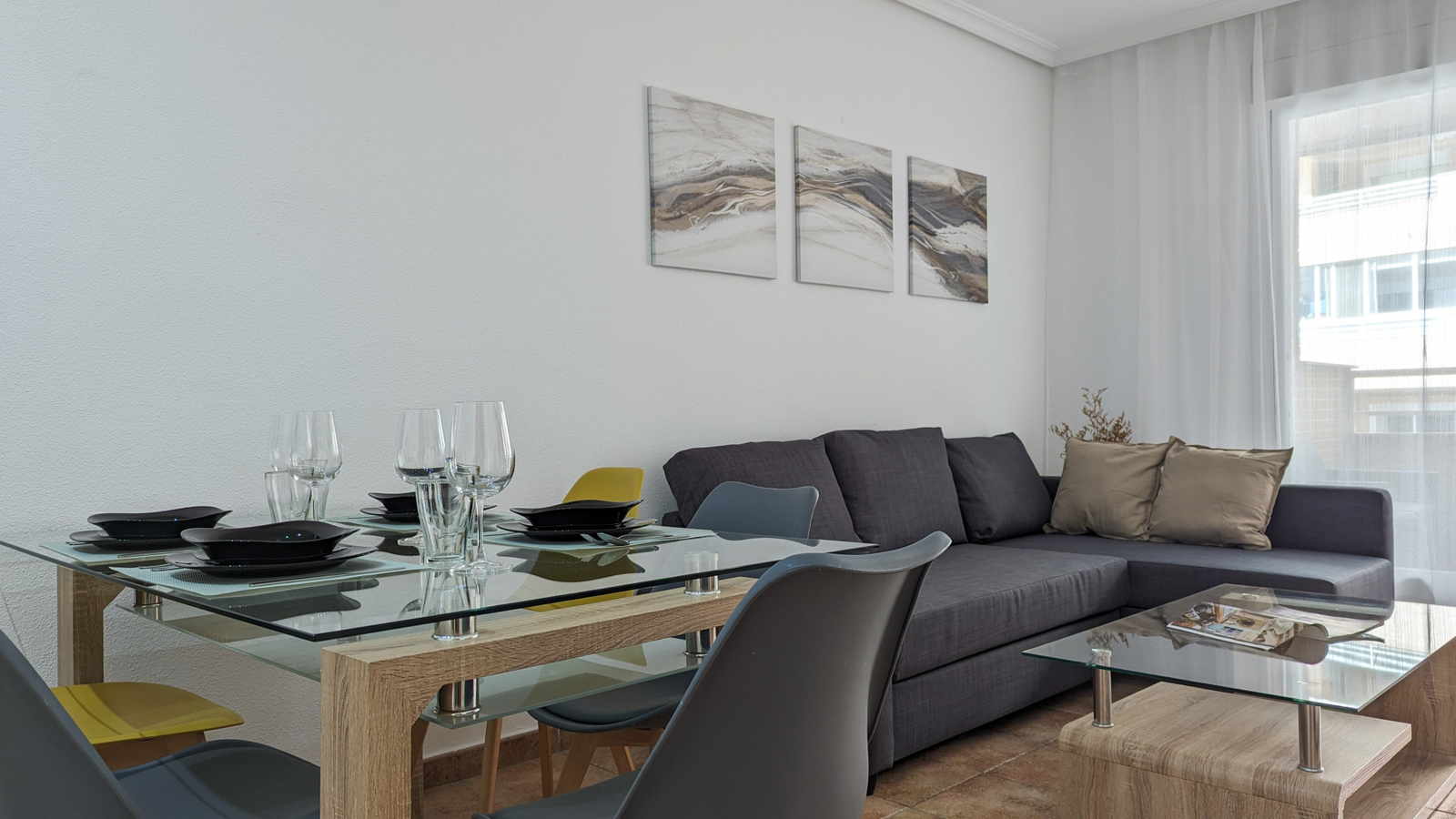 photo of Villa or house on Carrer Xaloc, 2, 03570 La Vila Joiosa, Alicante, Spain