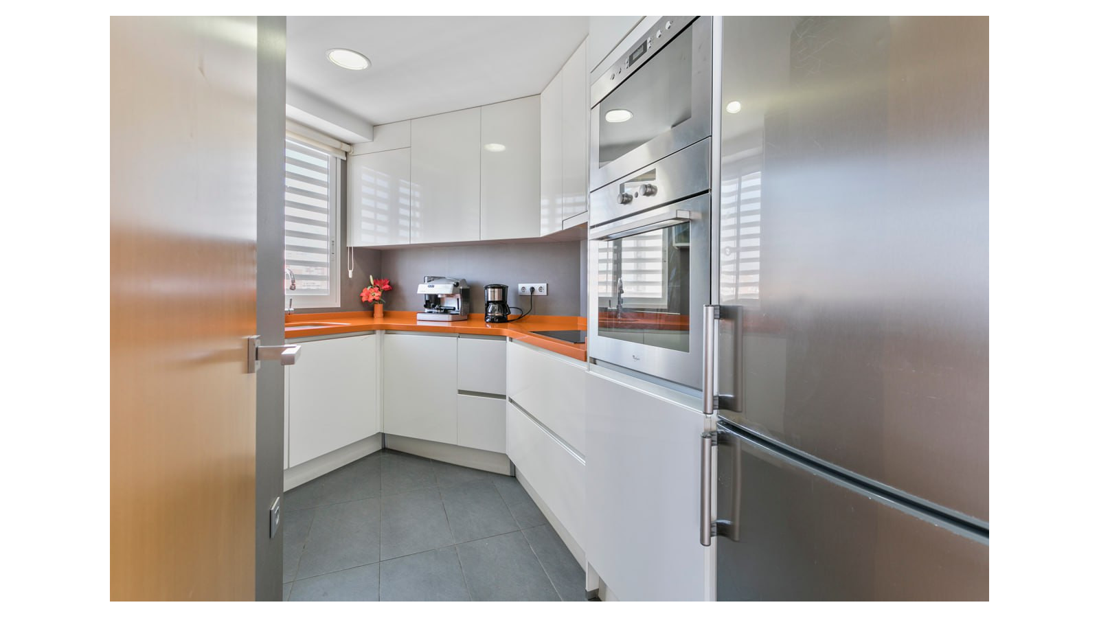 photo of Apartments on C. Ibiza, 8, 03503 Benidorm, Alicante, Spain