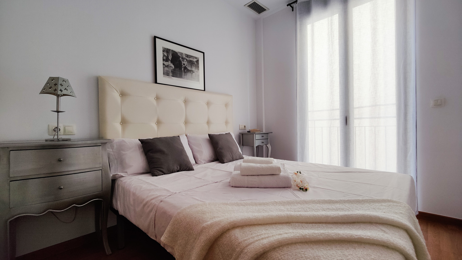 photo of Apartments on Pl. del Carmen, 14, 03002 Alicante, Spain