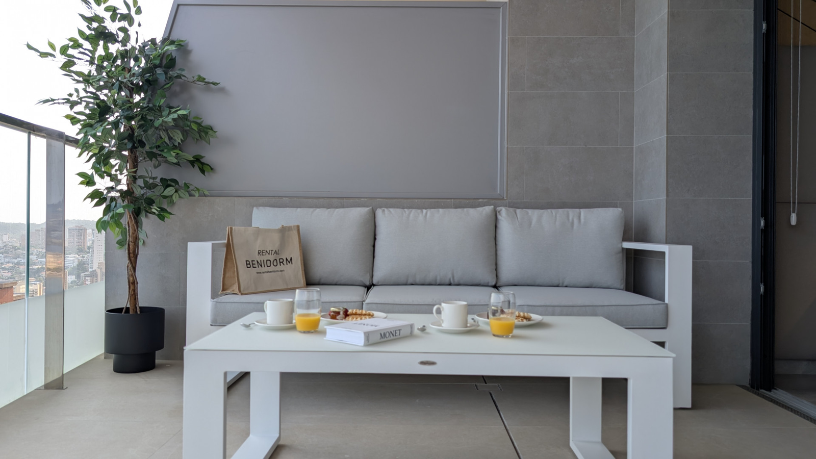 photo of Apartments on C. Brasil, 1, 03502 Benidorm, Alicante, Spain