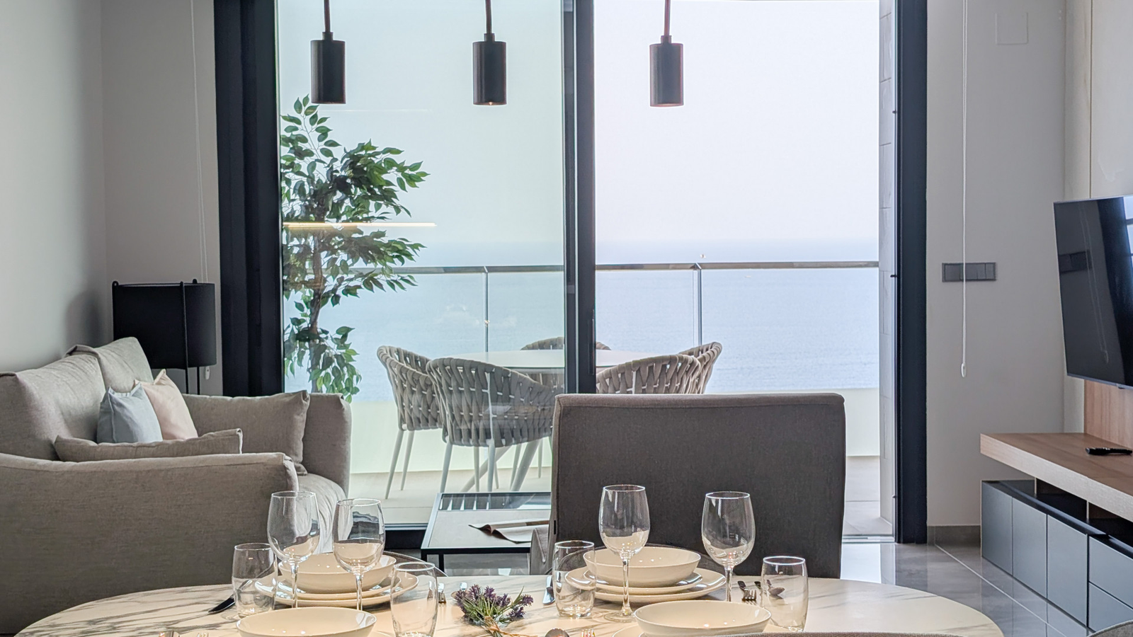 photo of Apartments on C. Brasil, 1, 03502 Benidorm, Alicante, Spain