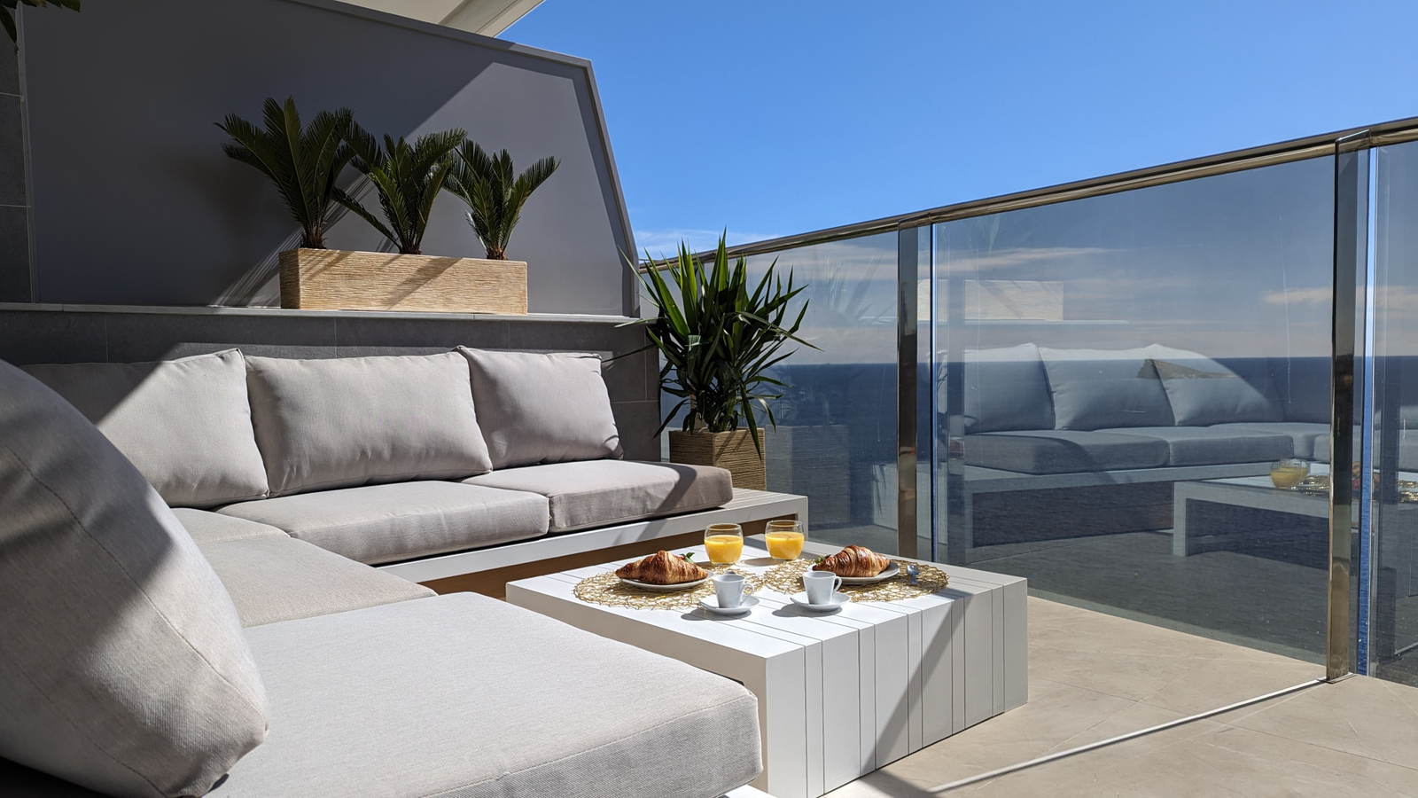 photo of Apartments on Av. de la Armada Española, 20, 03502 Benidorm, Alicante, Spain