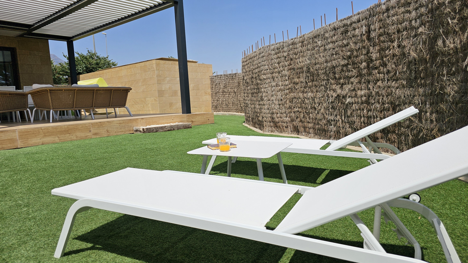 photo of Villa or house on C. Edeta, 3, 03570 Villajoyosa, Alicante, Spain