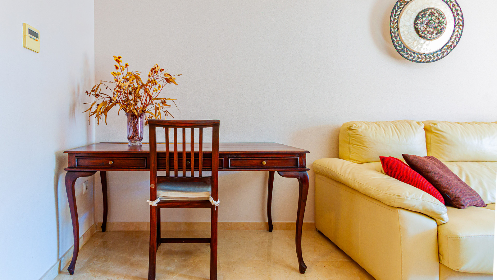 photo of Villa or house on Avinguda dels Mariners de la Vila Joiosa, 16, 03570 La Vila Joiosa, Alicante, Spain