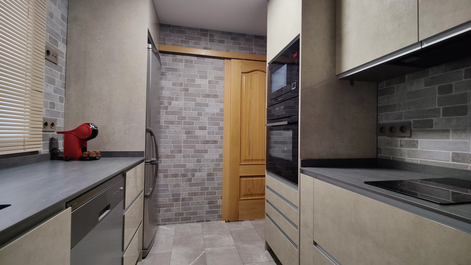 photo of Apartments on Carrer de la Torre les Maçanes, 1, 03502 Benidorm, Alicante, Spain