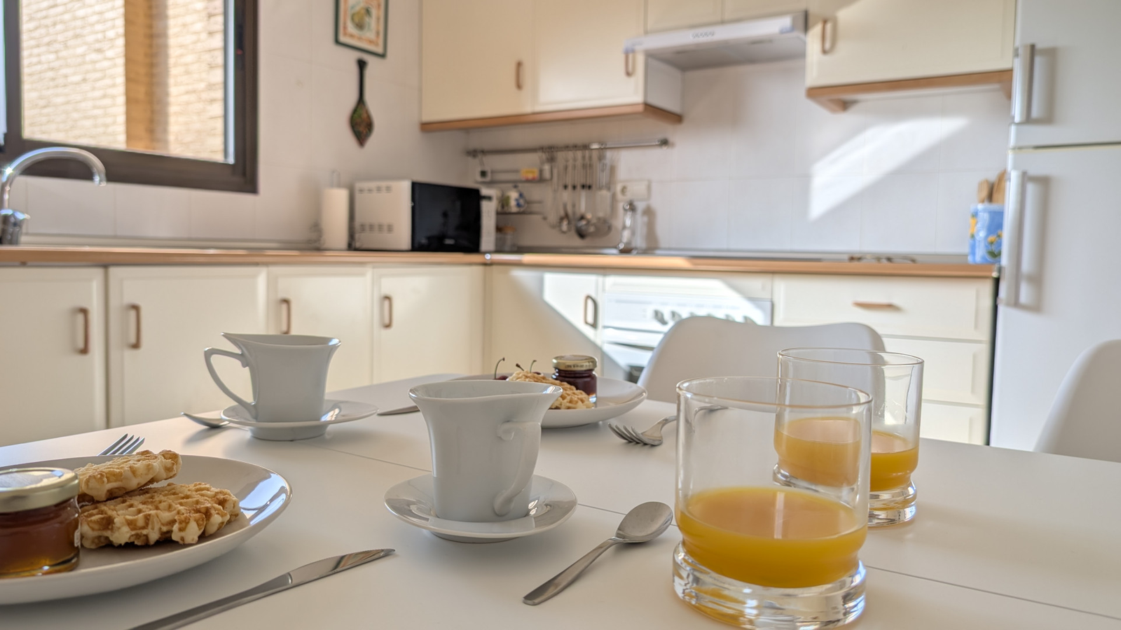 photo of Apartments on Av. Murtal, 22, 03502 Benidorm, Alicante, Spain