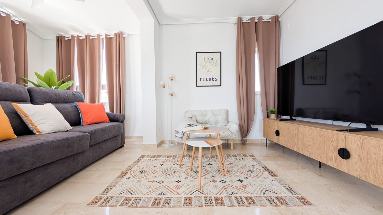 photo of Apartments on Av. del Municipi, 8, 03502 Benidorm, Alicante, Spain
