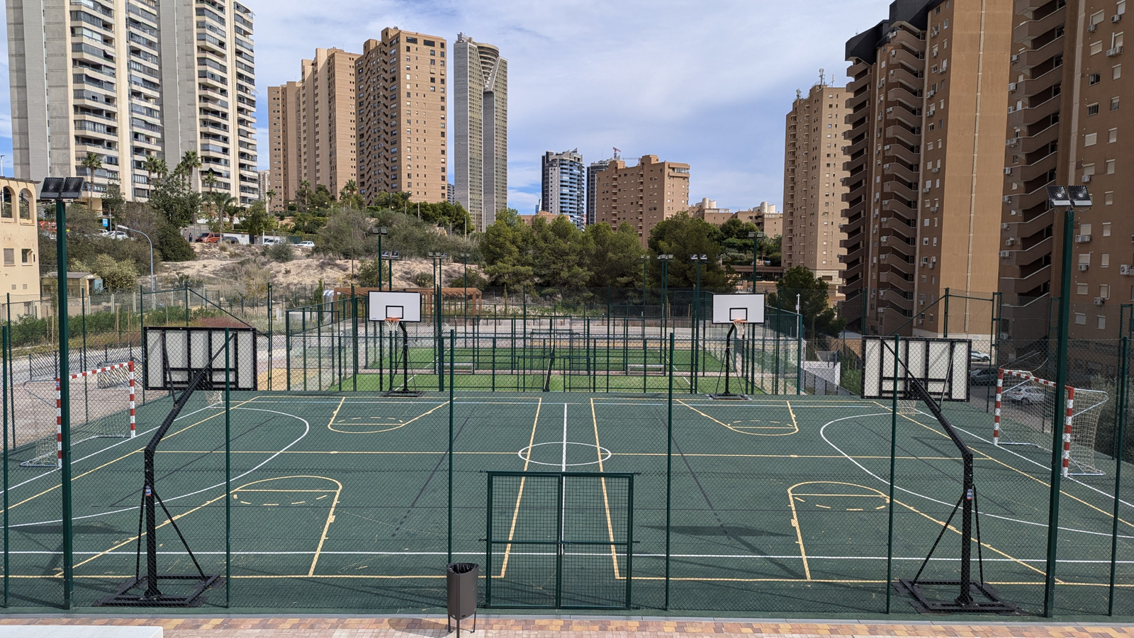 photo of Apartments on Avinguda de Benissa, 2, 03502 Benidorm, Alicante, Spain