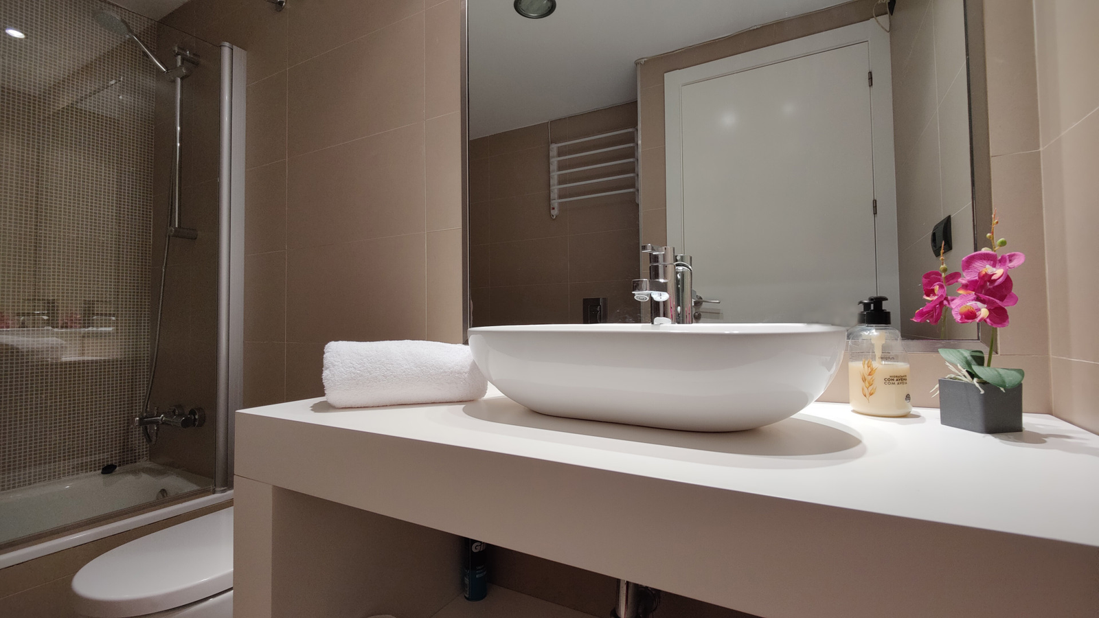 photo of Apartments on C. la Cala, 2, 03502 Benidorm, Alicante, Spain