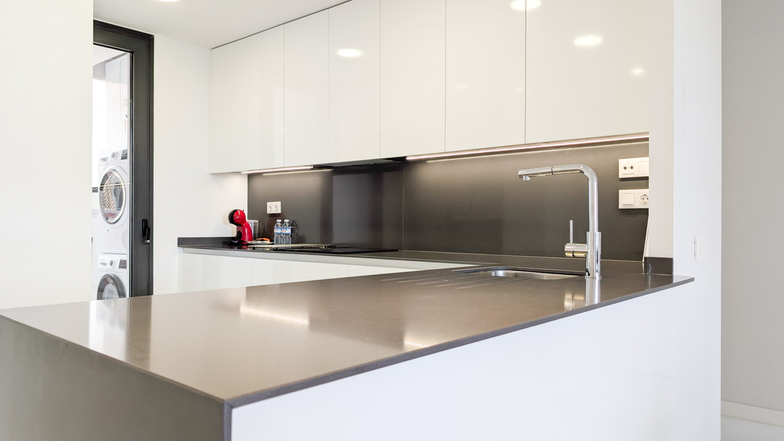 photo of Apartments on Avinguda de Benissa, 2, 03502 Benidorm, Alicante, Spain