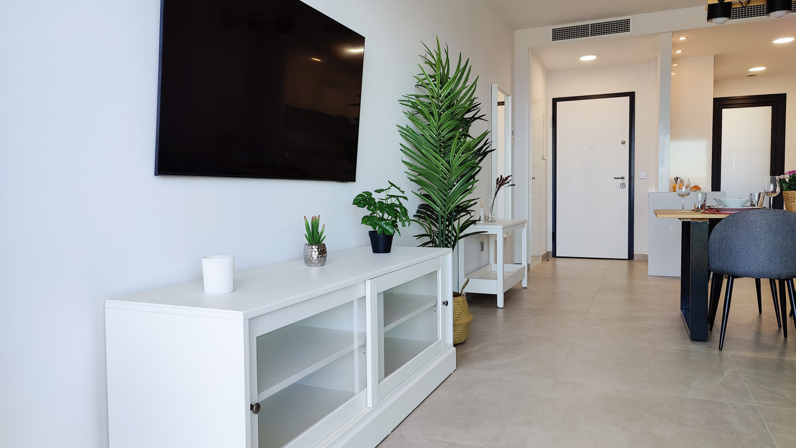 photo of Apartments on Av. de la Armada Española, 19, 03502 Benidorm, Alicante, Spain