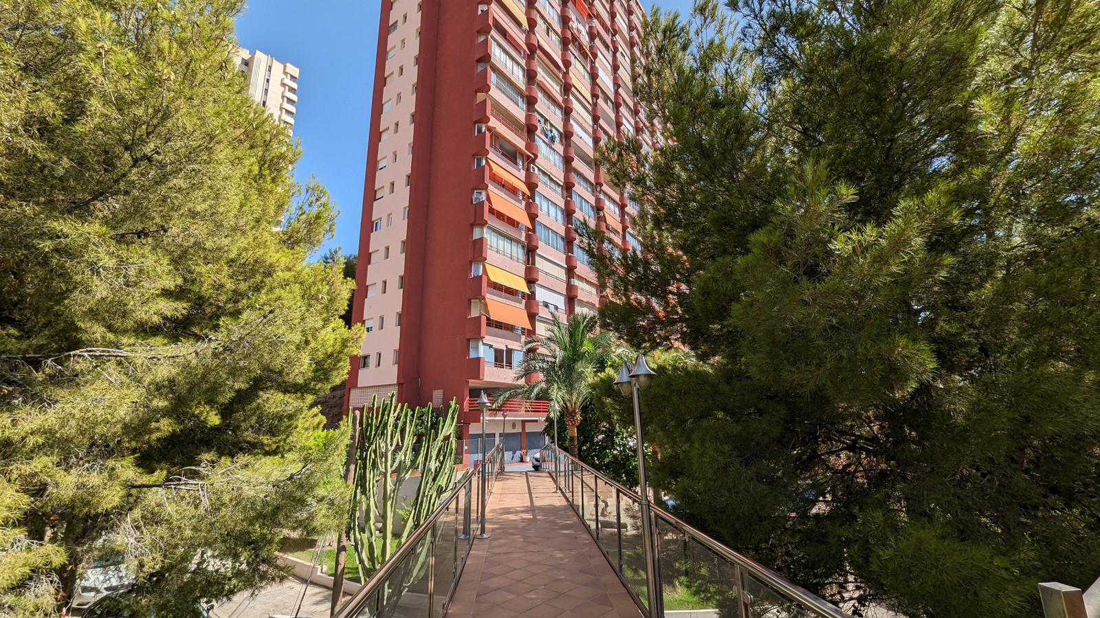 photo of Apartments on Playa de Levante, C. Alcalde Manuel Catalán Chana, 12, 03503 Benidorm, Alicante, Spain
