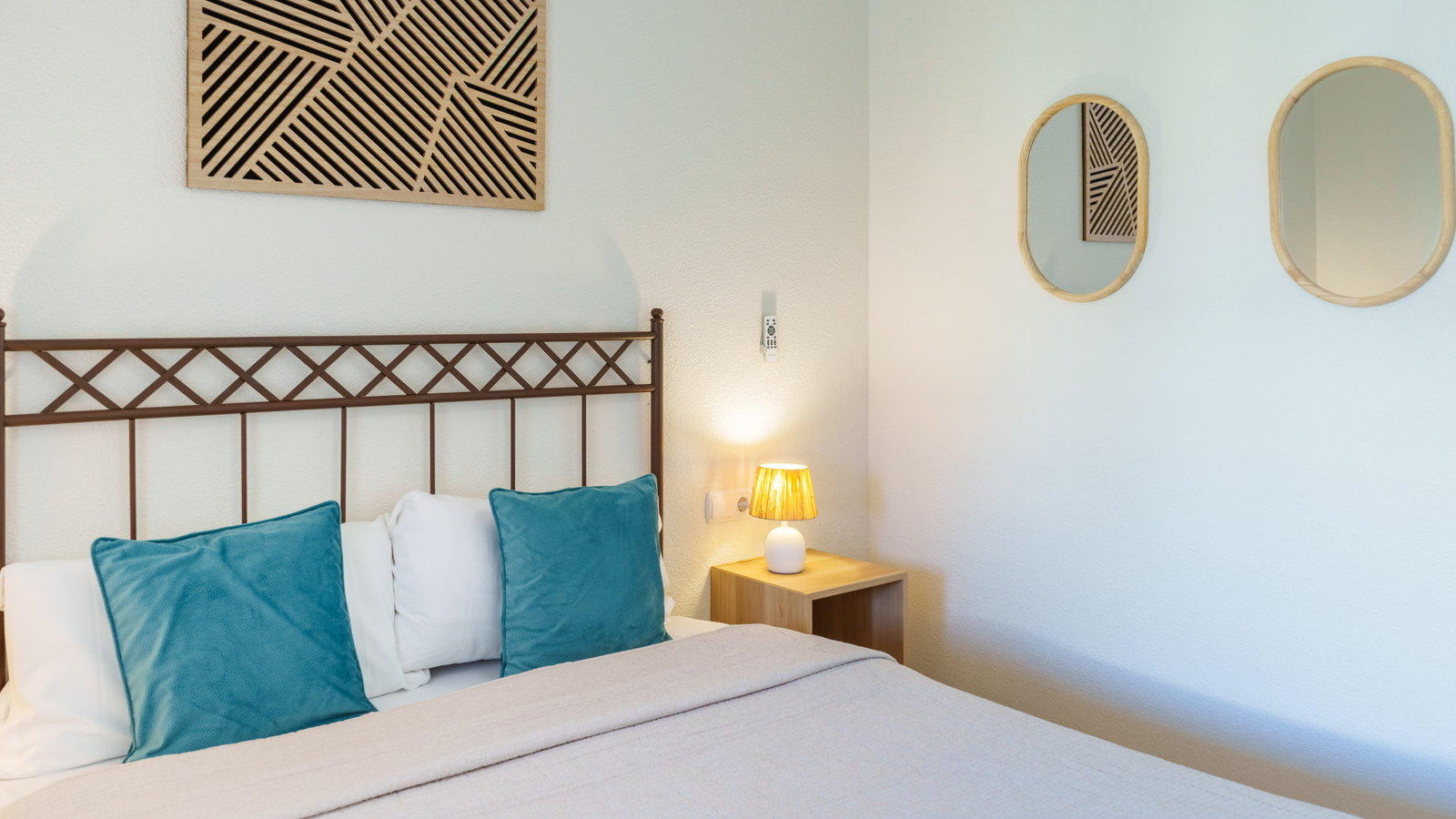 photo of Villa or house on Carrer Xaloc, 8, 03570 La Vila Joiosa, Alicante, Spain