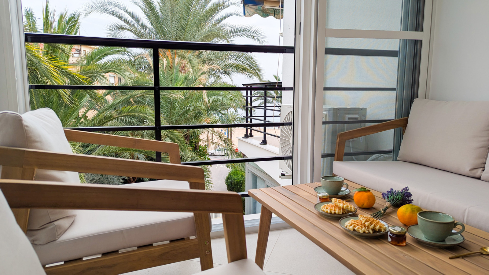 photo of Apartments on Av. Vicente Llorca Alós, 9, 03502 Benidorm, Alicante, Spain