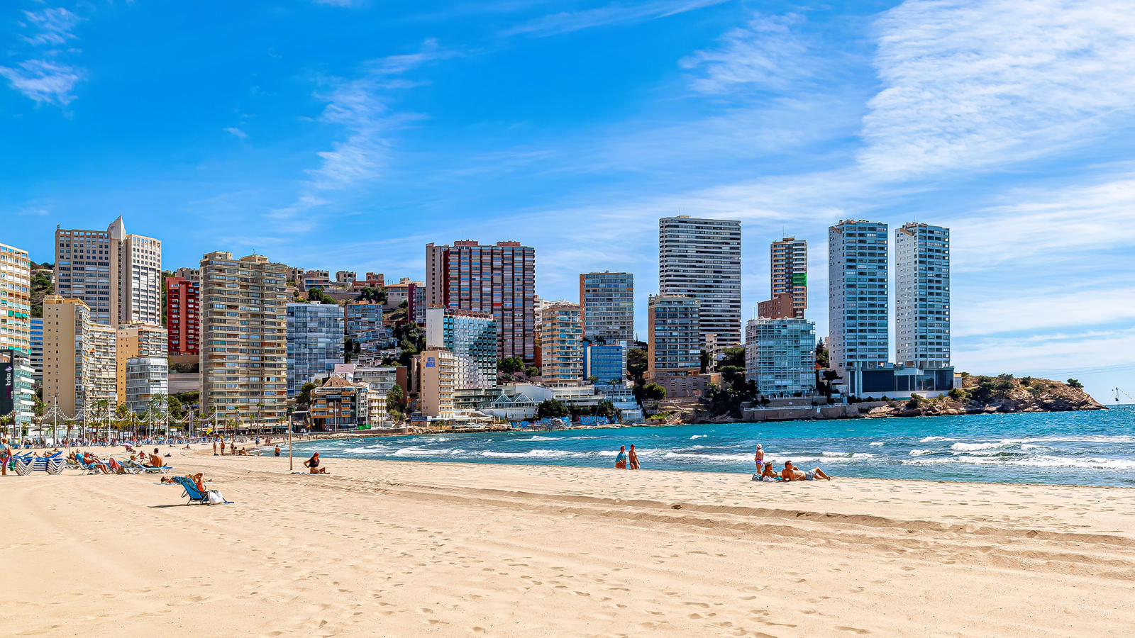 photo of Apartments on Edificio Las Algas, C. Alcalde Manuel Catalán Chana, 22, 03503 Benidorm, Alicante, Spain