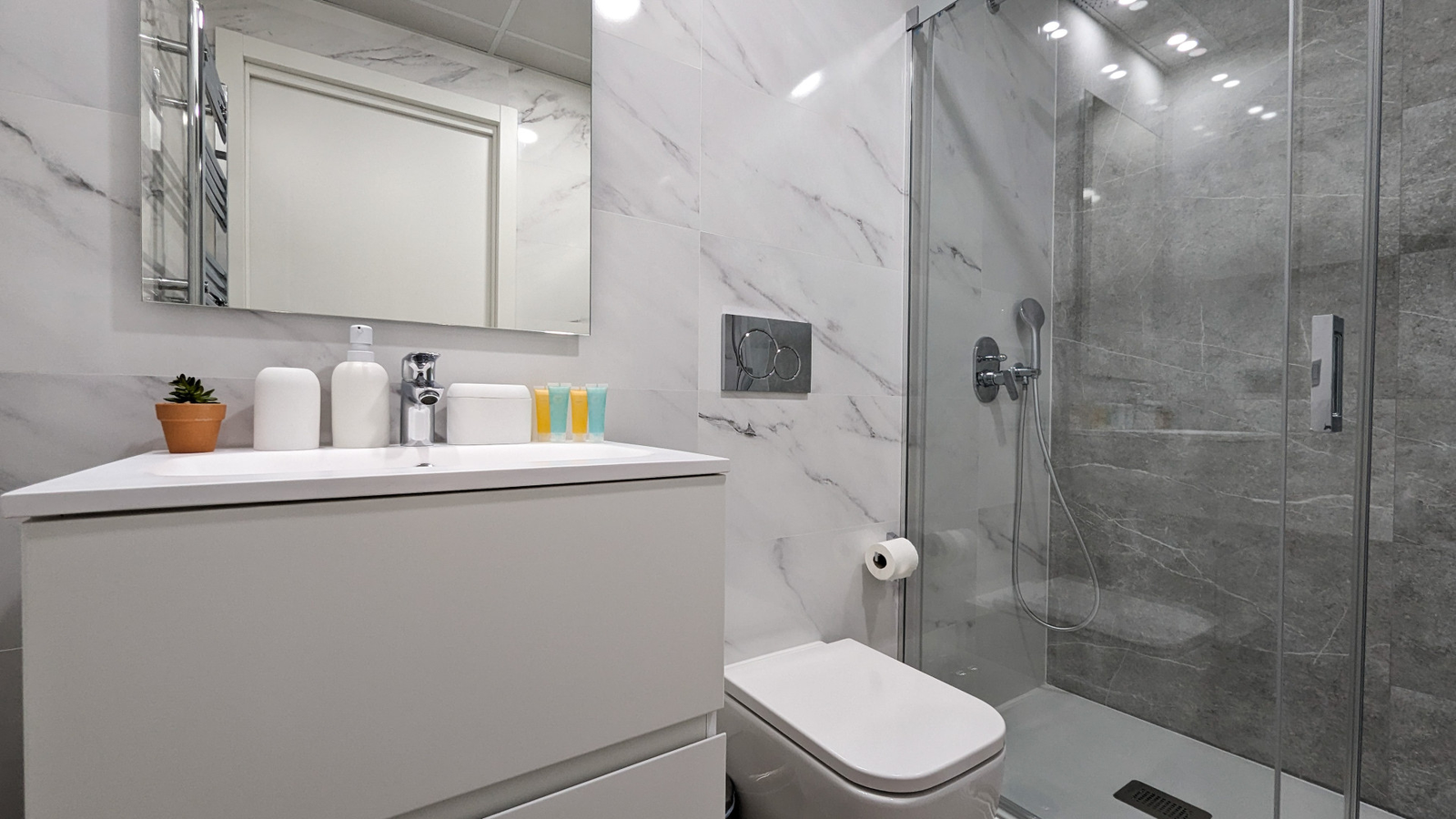 photo of Apartments on Av. República Argentina, 17, 03502 Benidorm, Alicante, Spain
