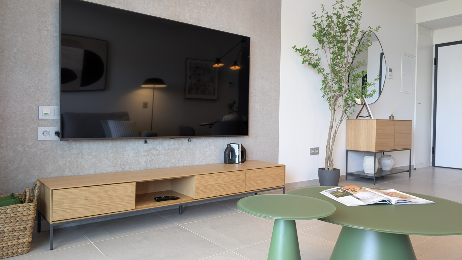 photo of Apartments on Calle Pdte. Adolfo Suárez, 14, 03502 Benidorm, Alicante, Spain