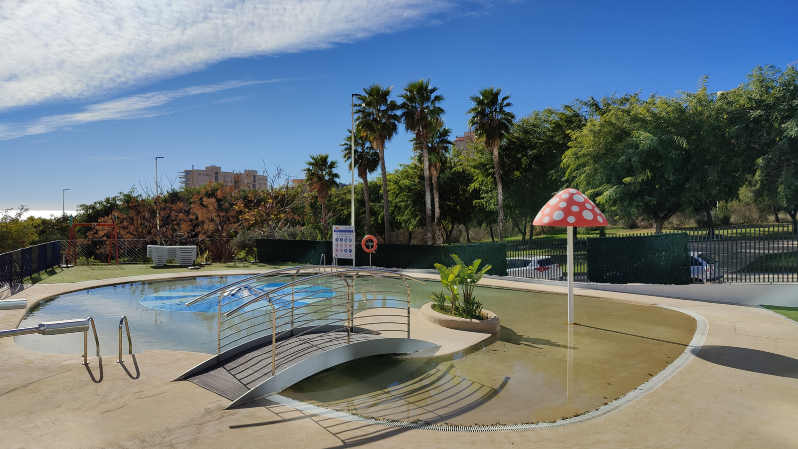 photo of Villa or house on Avenida la Villajoyosa, 12A, 03502 Benidorm, Alicante, Spain