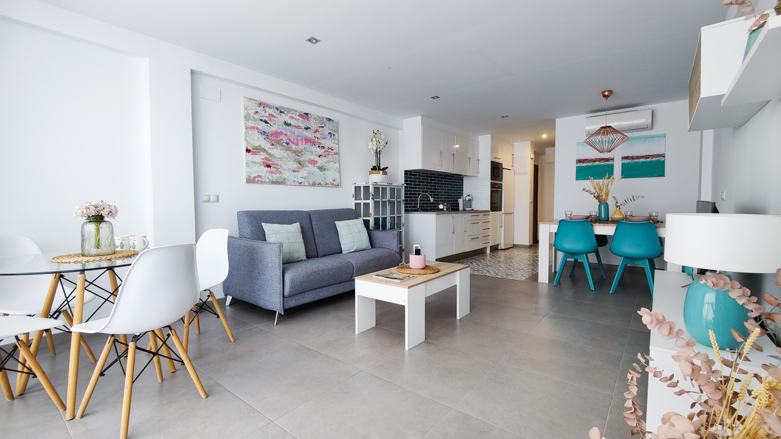 photo of Apartments on C. Santander, 14, 03502 Benidorm, Alicante, Spain