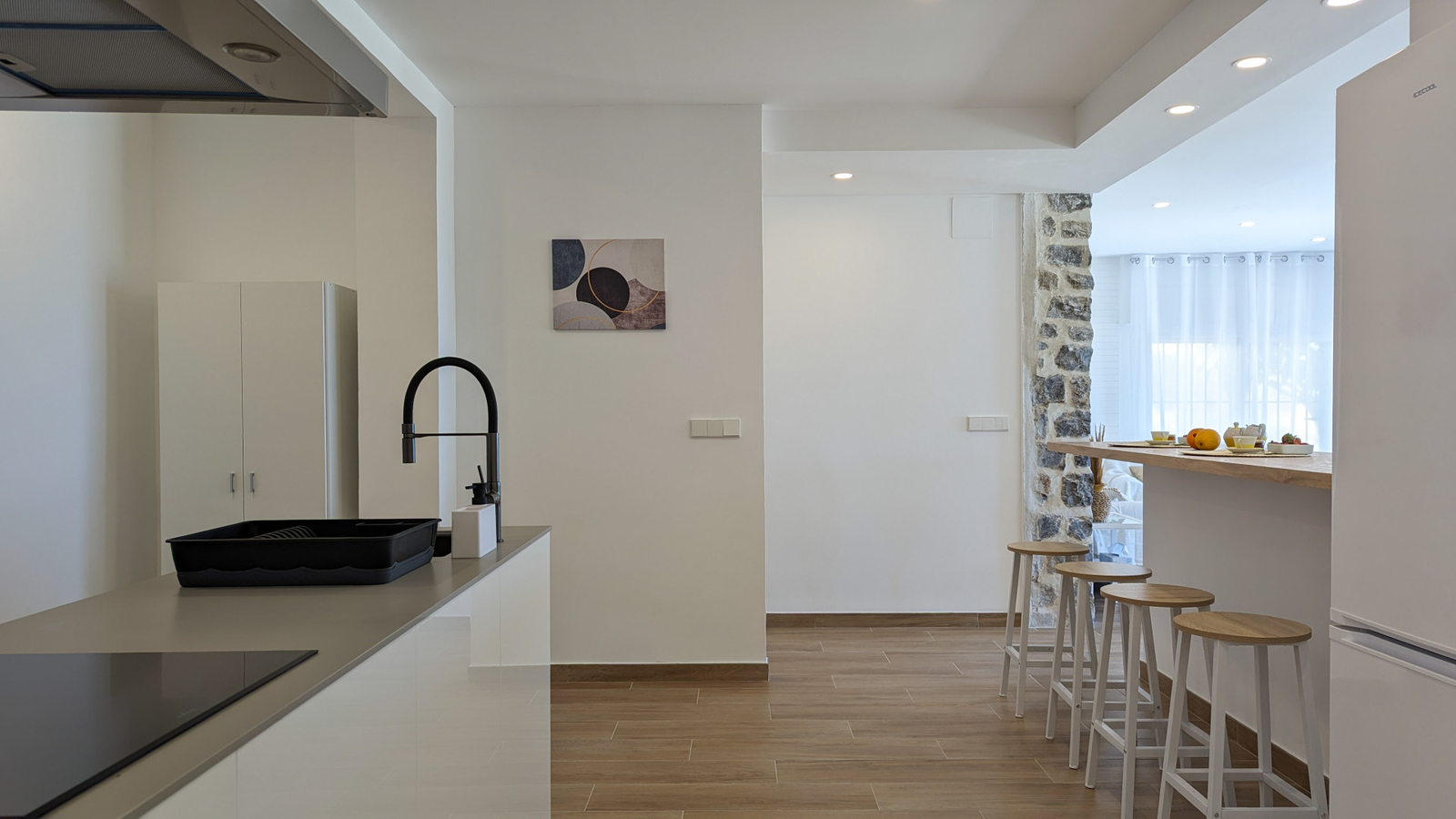 photo of Apartments on Av. Vicente Llorca Alós, 34, 03502 Benidorm, Alicante, Spain