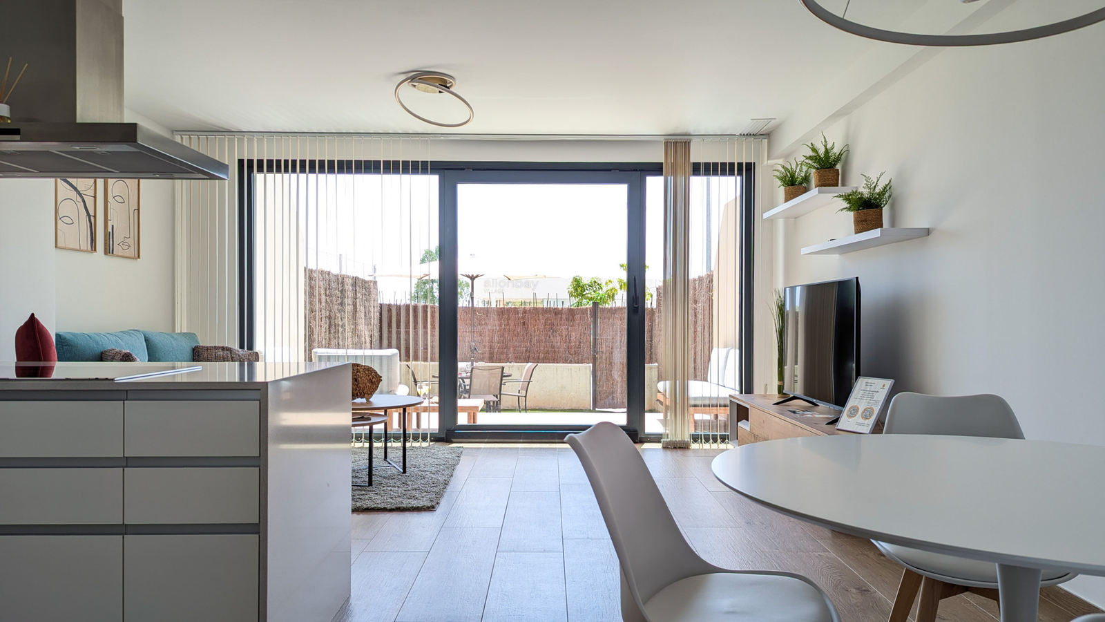 photo of Villa or house on Partida Torres Nte., 21, 03570 Villajoyosa, Alicante, Spain