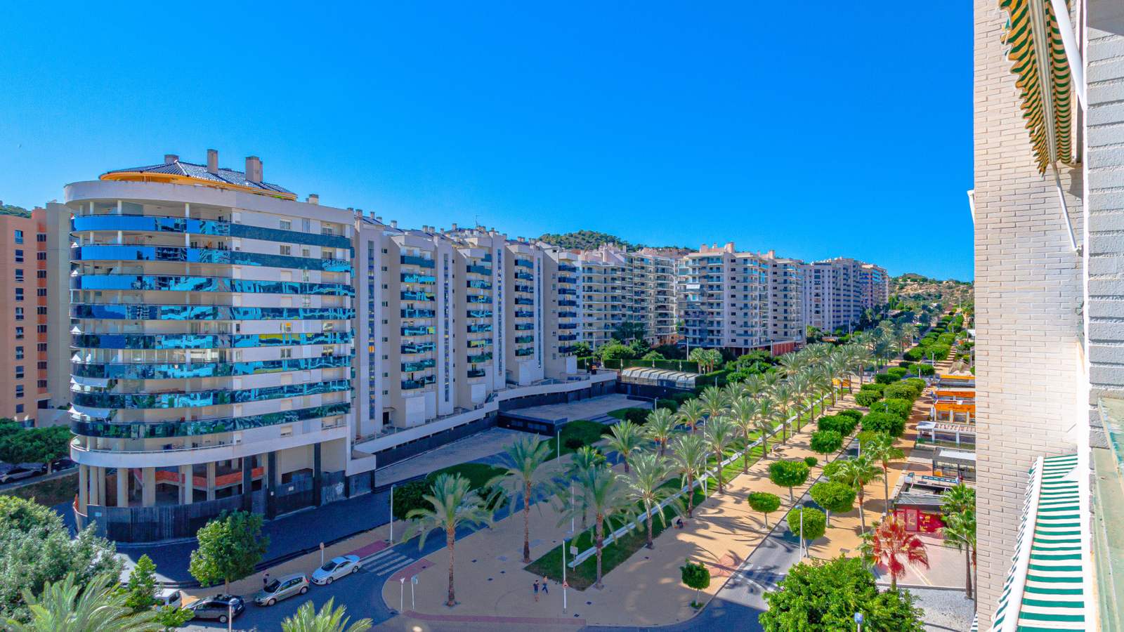 photo of Villa or house on Avinguda dels Mariners de la Vila Joiosa, 16, 03570 La Vila Joiosa, Alicante, Spain