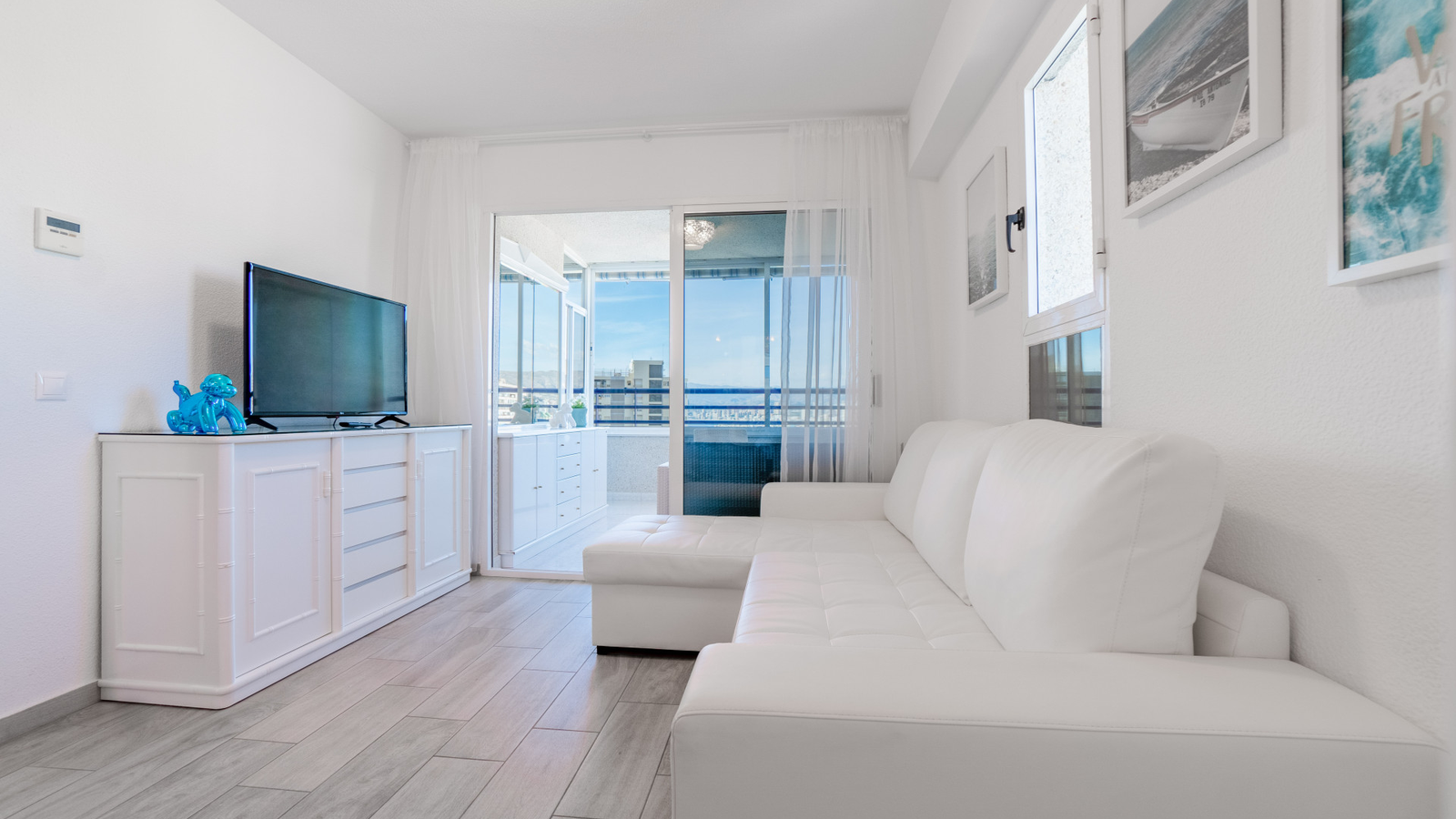 photo of Apartments on C. de Bonn, 4, 03503 Benidorm, Alicante, Spain