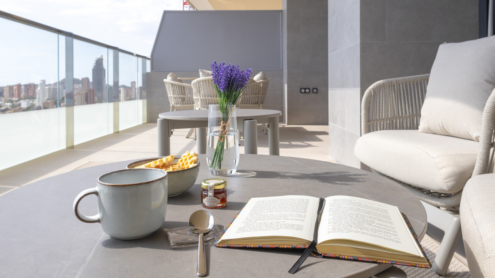 photo of Apartments on C. Brasil, 1, 03502 Benidorm, Alicante, Spain